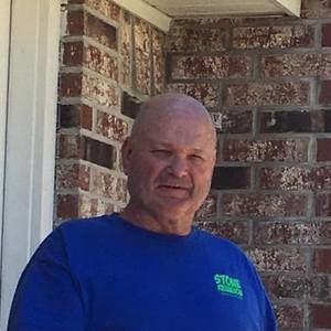 Meet your Posher, Bruce